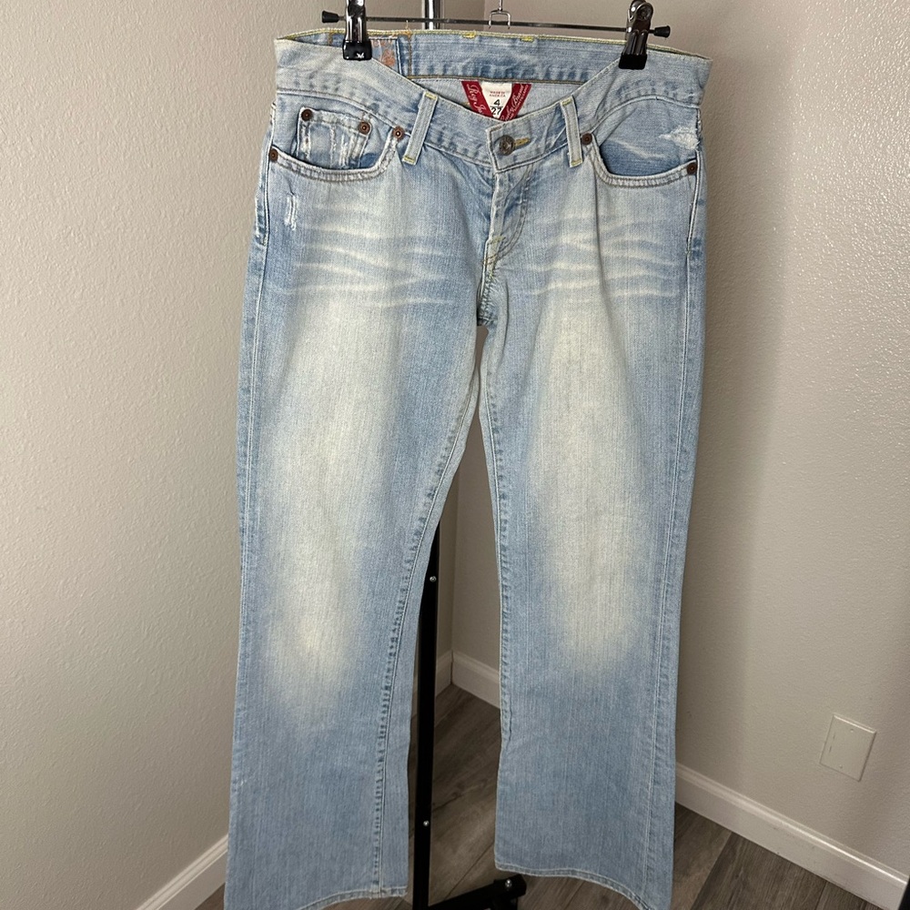Lucky Brand Light Blue Denim Jeans